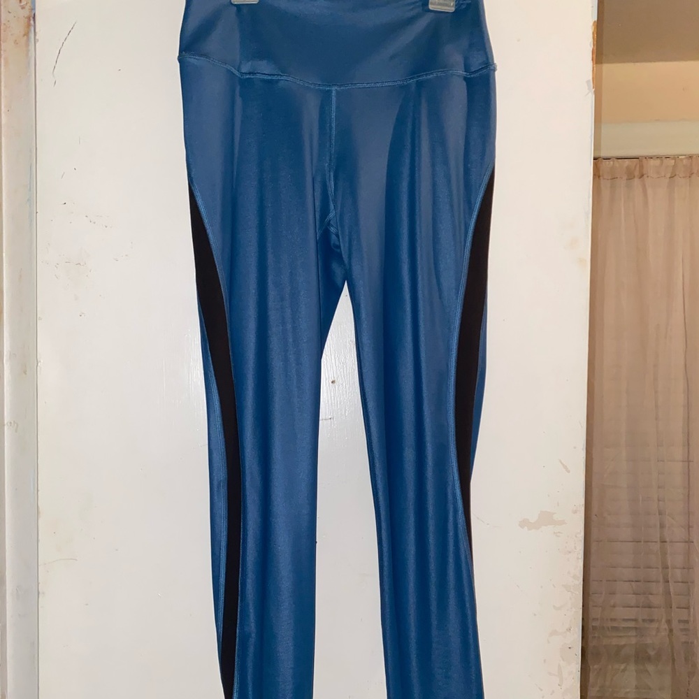 Yoga/workout leggings